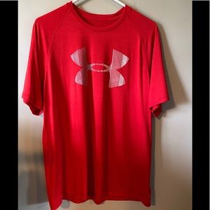 Under Armour red t-shirt